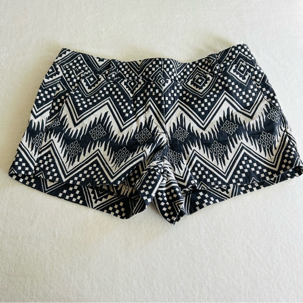 J. Crew Women’s Geometric Tribal Print Shorts Black White Size 2 Boho Festival